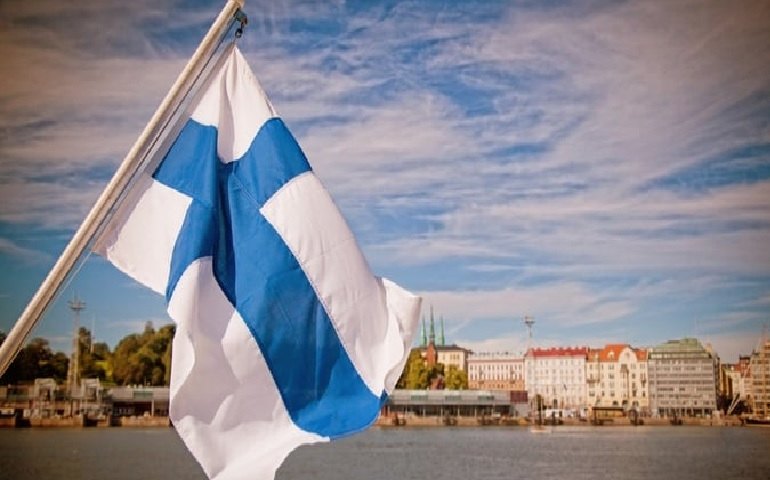 Finlândia vai pagar viagem para dez pessoas estudarem felicidade
