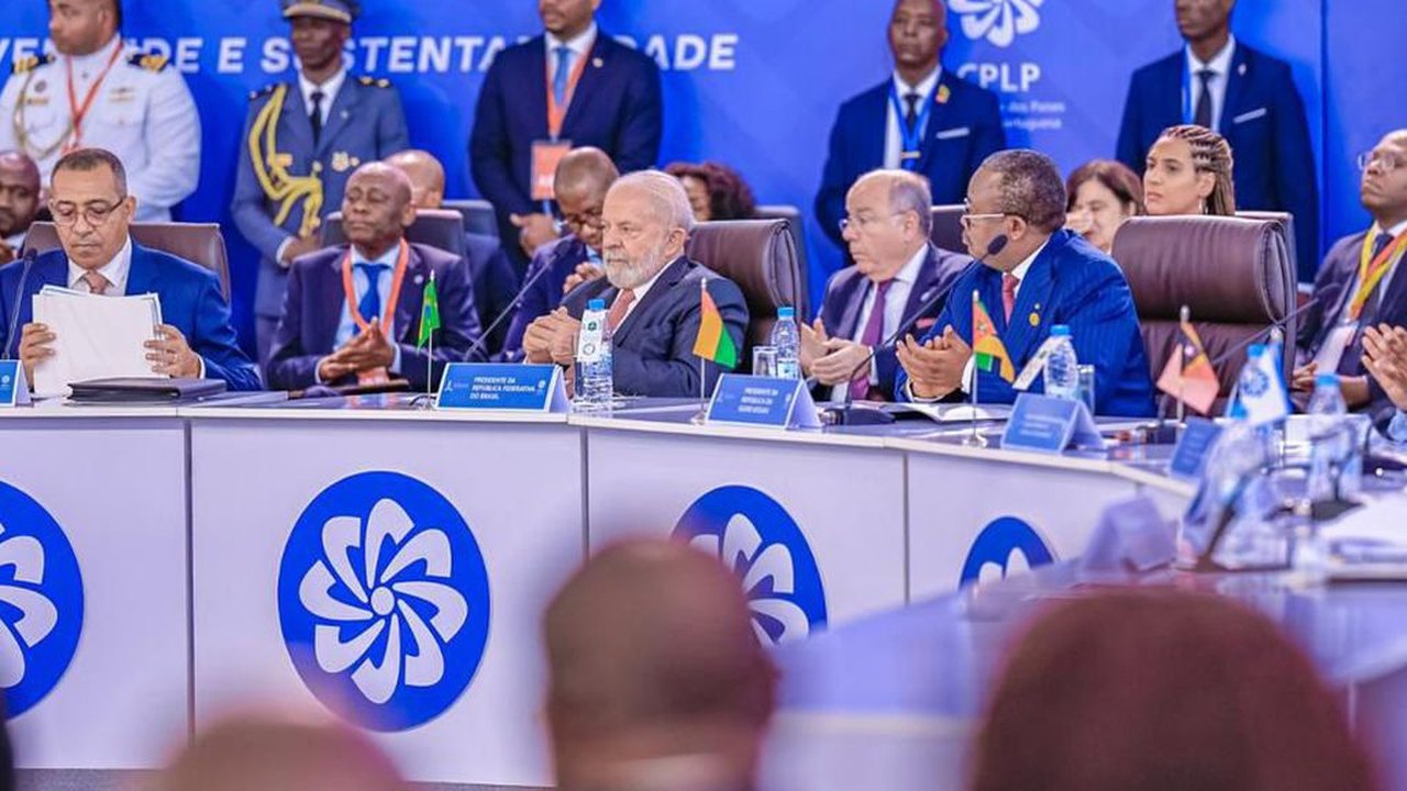Lula participa de evento sobre sustentabilidade em São Tomé