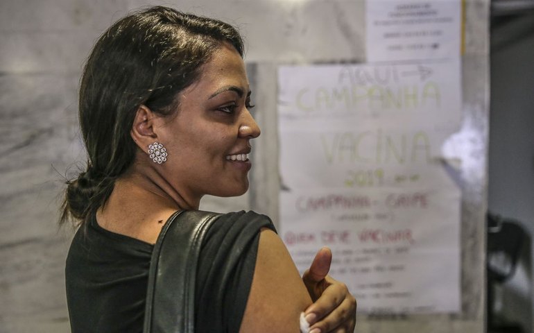 DF amplia vacinação contra gripe para população acima de 6 meses