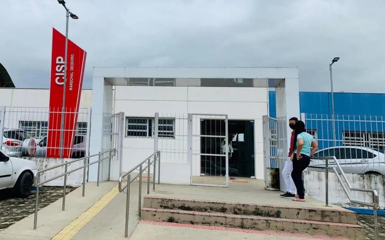 Polícia Civil prende suspeita de estelionato em venda de bolão da Mega-Sena no Francês