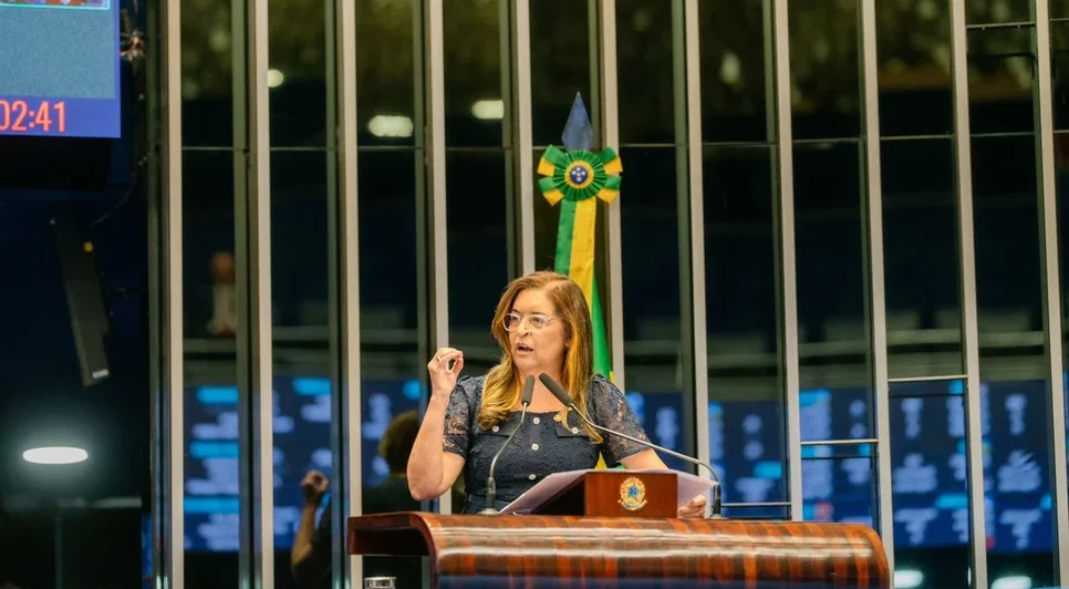 Senadora Dra Eudócia repercutiu reportagem do Francês News sobre contratos da CHMMED com a Sesau. - Foto: Reprodução