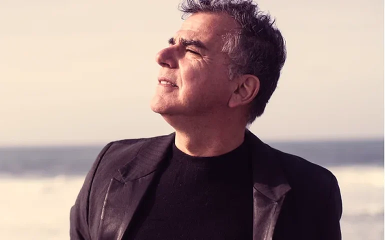 Antonio Villeroy lança EP com gravações inéditas dos anos 1980