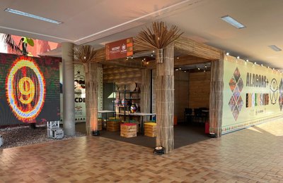 Na 11ª Bienal, Secdef lança inédita cartilha digital sobre direitos da pessoa idosa com tradução em Libras