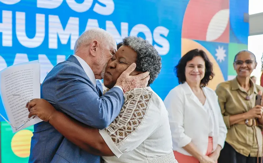 Macaé Evaristo assume Ministério dos Direitos Humanos com foco na diversidade