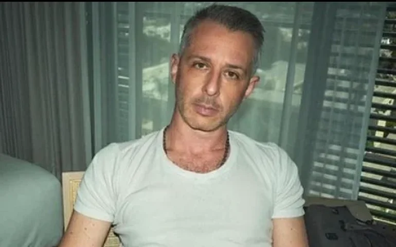 Jeremy Strong protagoniza minissérie 'Os meninos do Brasil' na Netflix