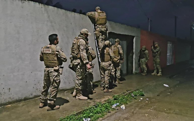Operação prende 11 homens em nova fase de combate à violência contra a mulher em Alagoas