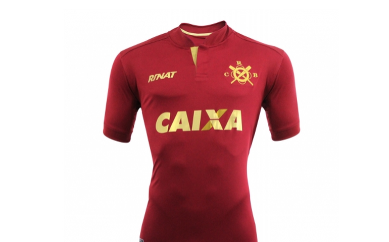 Novo estilo: CRB apresenta aos torcedores a camisa número 4