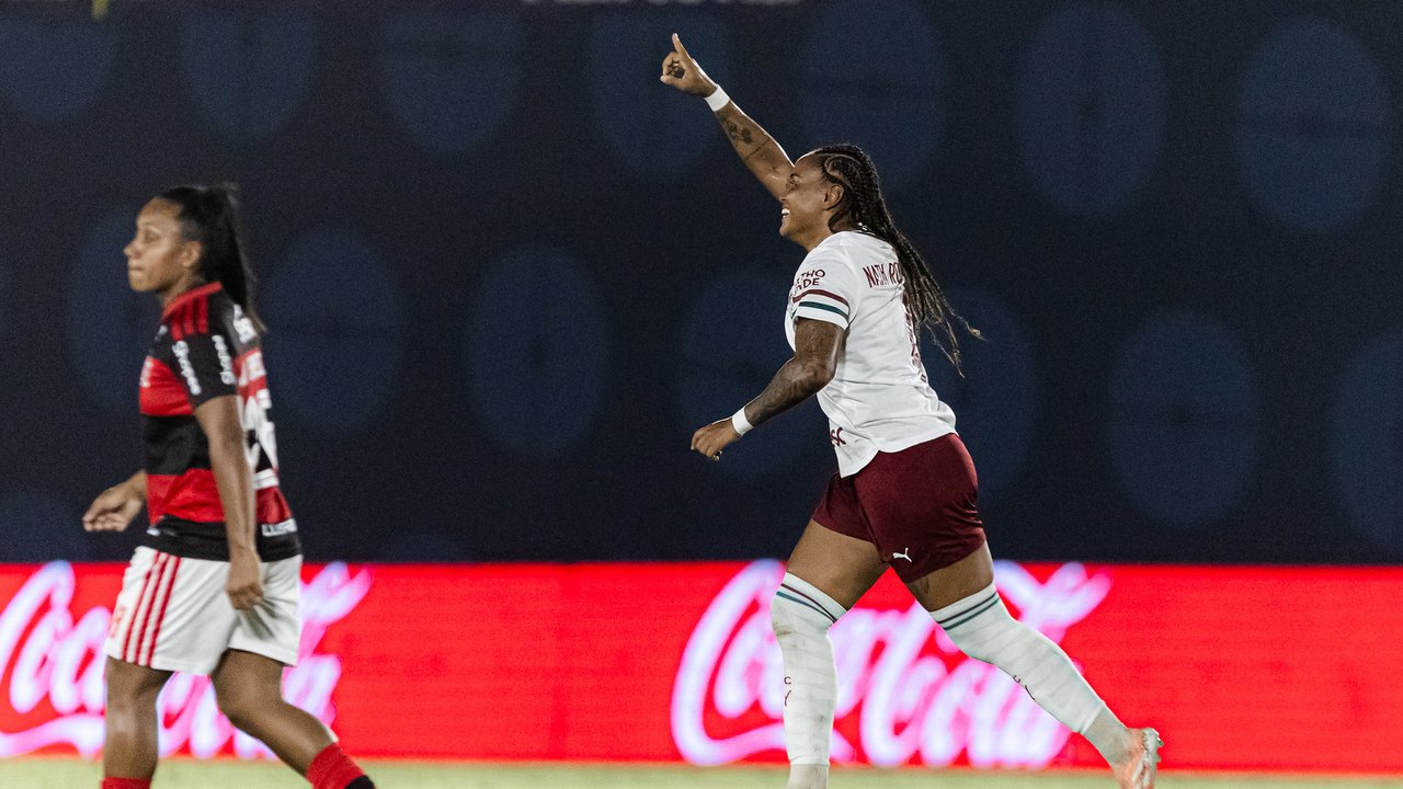 Fluminense vence Flamengo e abre vantagem na Copa do Brasil Feminina