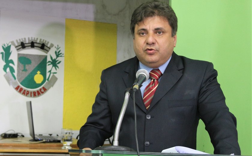 Jáiro Barros é eleito novo presidente da câmara municipal de Arapiraca