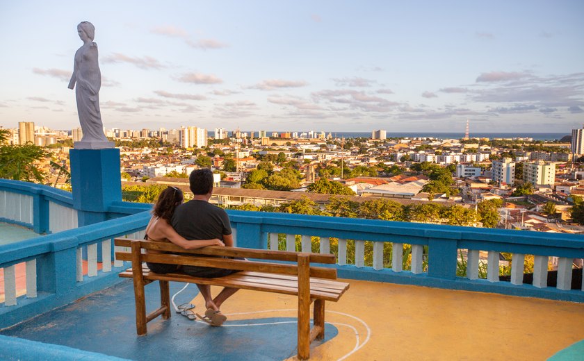 Maceió é um dos destinos mais buscados para o Dia dos Namorados