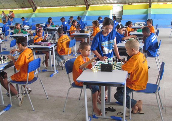 Xadrez é importante aliado da Prefeitura da Barra de Santo Antônio na educação