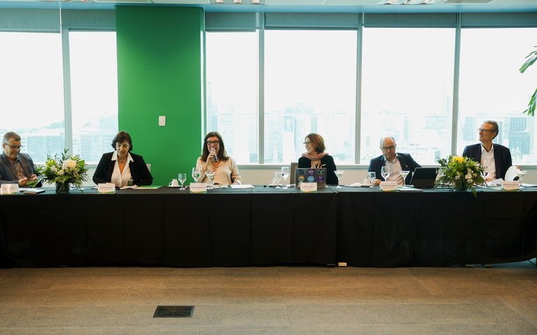 Gás natural ficará 1,41% mais barato em novembro, diz Petrobras