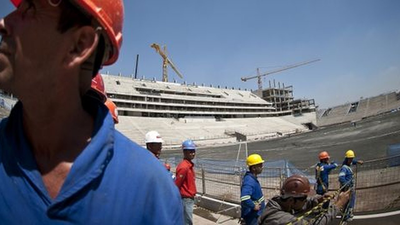 Fiscalização do TCU reduz em R$ 550 milhões custo de obras da Copa