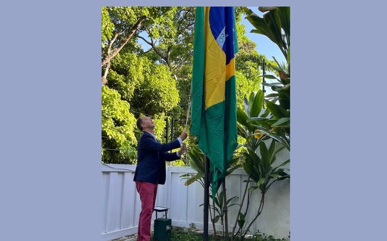 Brasil oferece avião para retirar asilados em embaixada da Argentina da Venezuela