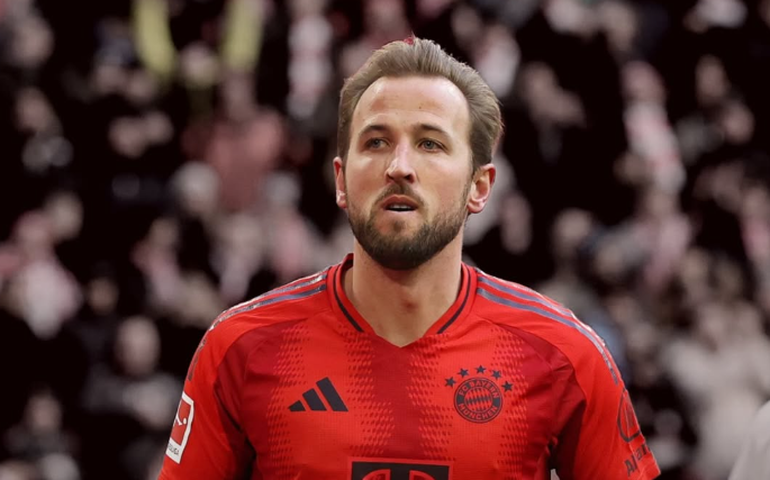 Harry Kane brilha, Bayern de Munique vence Holstein Kiel e amplia liderança no Alemão