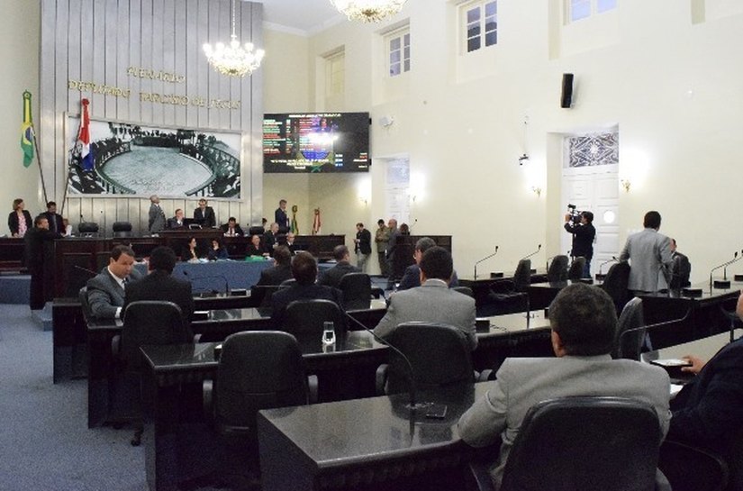 Deputados aprovam projeto de lei sobre Transparência e Acesso à Informação Pública