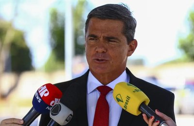 General diz que visitou acampamento golpista como cidadão