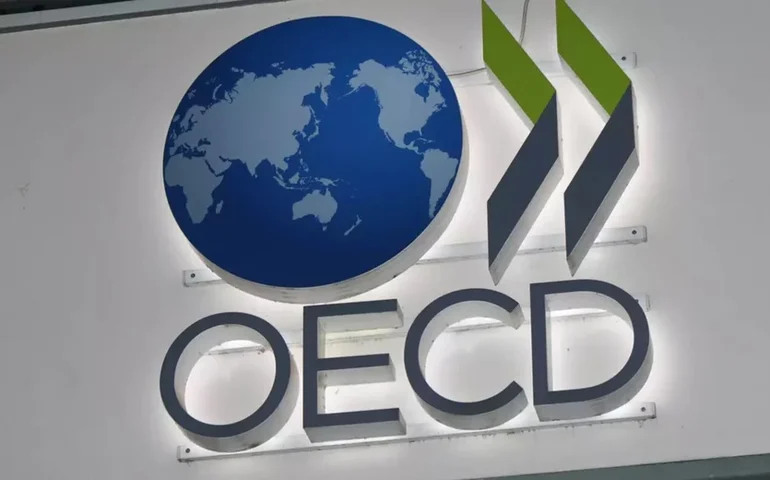 OCDE revisa para cima projeções de crescimento da zona do euro e do Reino Unido
