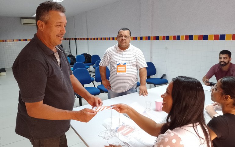 Assistência Social credencia líderes comunitários de Maceió para capacitação