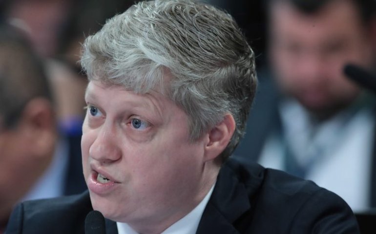 Comissão aprova isenção de visto para turistas de Austrália, Canadá e EUA