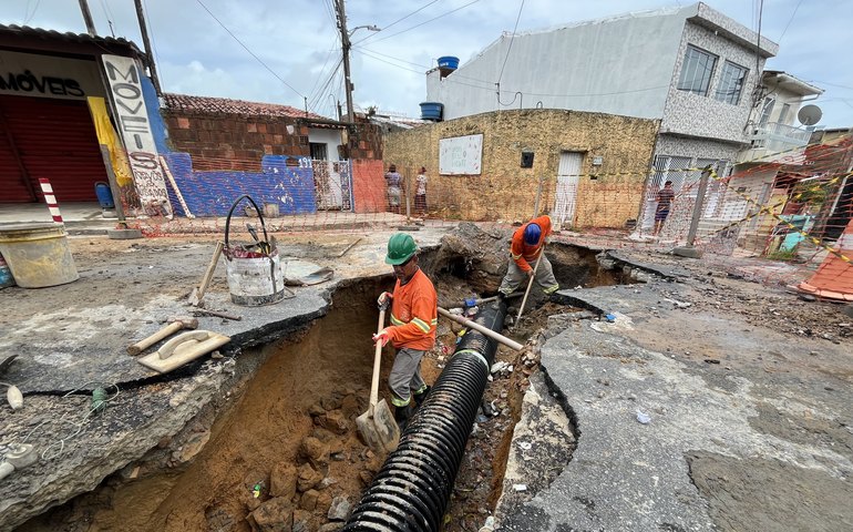 Infraestrutura retira quase 2 mil toneladas de entulho da rede de drenagem