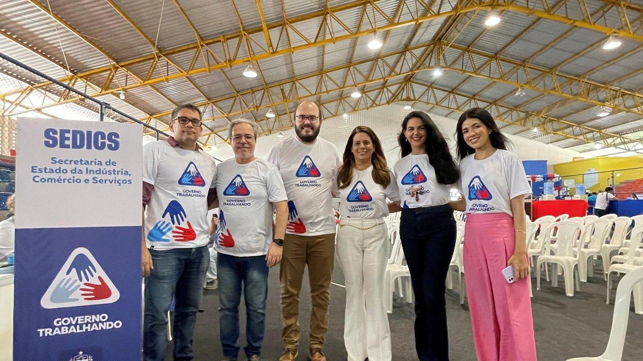 Programa Alagoas Feita à Mão realiza mutirão de cadastro de carteiras do artesão em Arapiraca