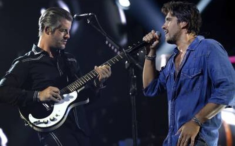 Victor & Leo retornam com show surpresa após 5 anos e dividem opiniões: 'Inacreditável'