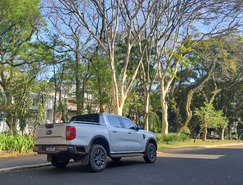Ford Ranger Black 2026 mostra equilíbrio entre robustez e eficiência - Mateus Dias (3).jpeg 