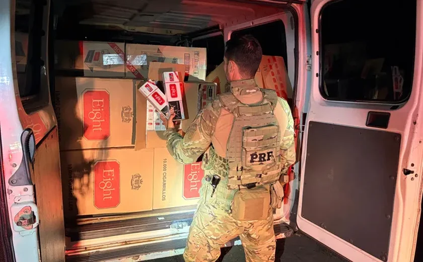 PRF apreende 500 mil cigarros contrabandeados em Rio Largo