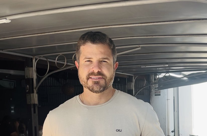 Thiago Prado e Abrasel realizam campanha contra a mendicância infantil em bares e restaurantes de Maceió