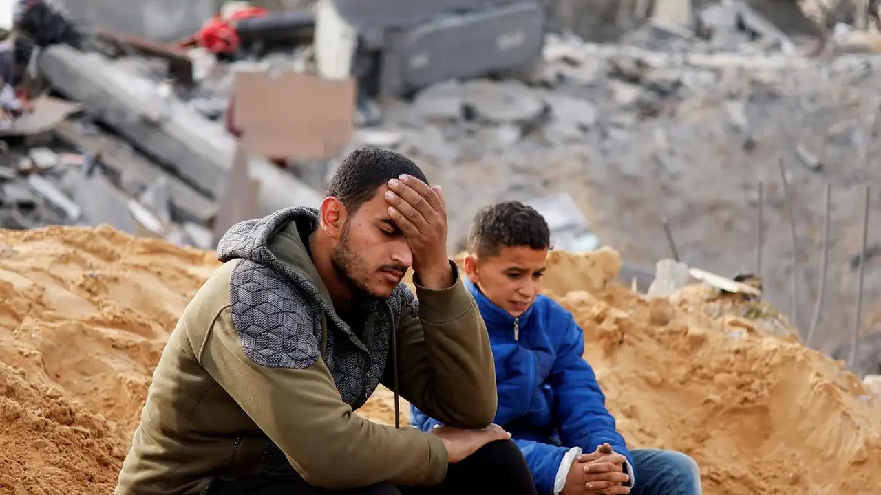 Hamas deixa o Cairo após conversas sobre cessar-fogo e diz que 'bola está com Israel'