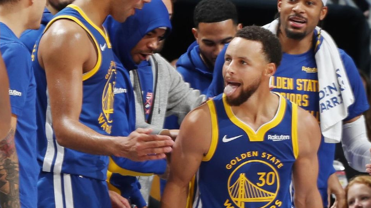 Curry bate recordes, mas Golden State Warriors perde para Cleveland Cavaliers na NBA