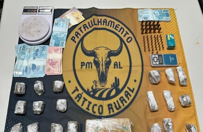 PM flagra mulheres com drogas durante ações em Palmeira dos Índios e Santana do Ipanema