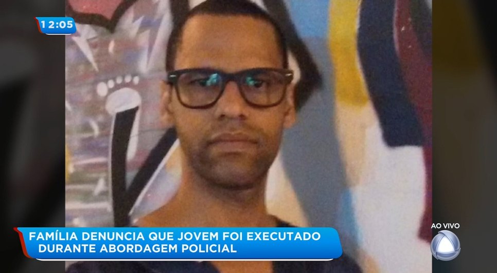 Jovem abordagem policial