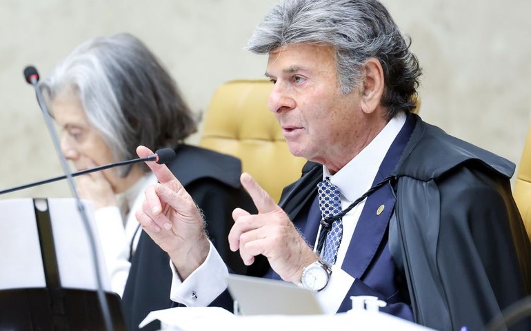 STF adia decisão sobre responsabilidade das plataformas digitais