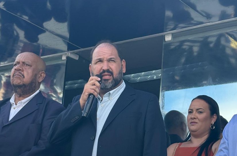 Prefeito Correia conclui festas de Santa Luzia do Norte com a entrega de obras