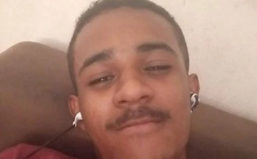 Identificado homem morto a tiros na frente da mãe em Arapiraca