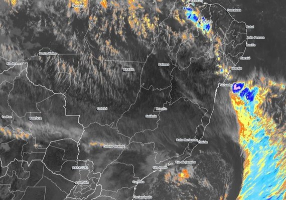 Previsão do tempo para esta terça-feira (19) é de chuva em Alagoas