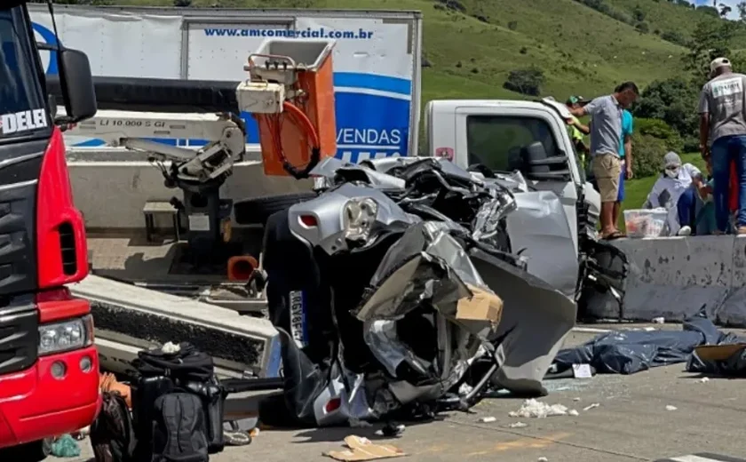 Grave acidente na BR-101 em Joaquim Gomes deixa dois mortos e sete feridos