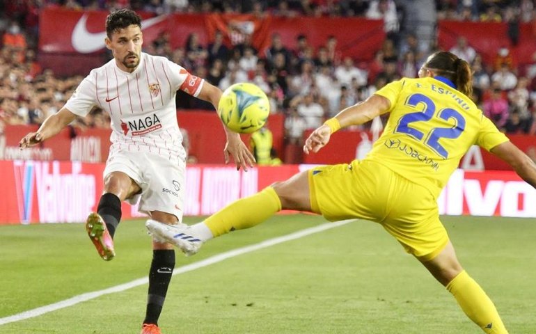 Valencia só empata sem gols diante do Sevilla pelo Campeonato Espanhol