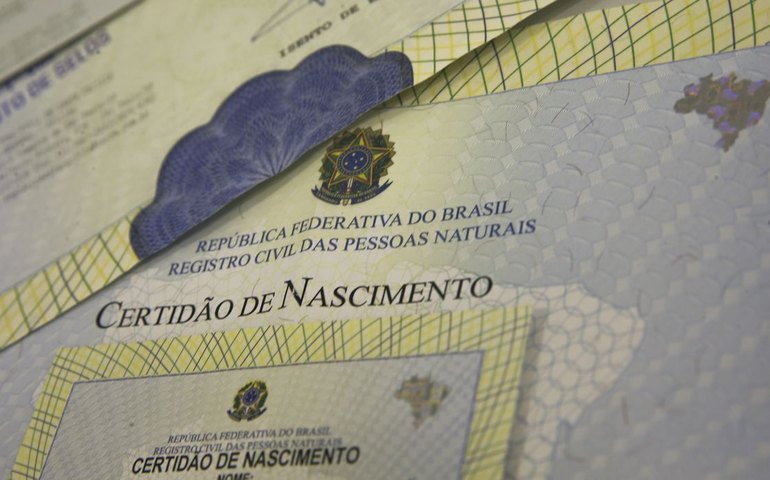 Número de nascimentos cai 5,8% em 2024; sexto recuo consecutivo
