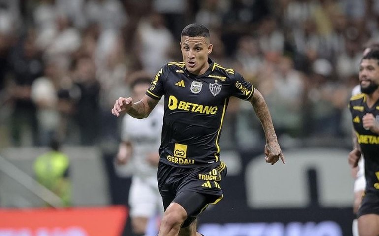 Guilherme Arana deseja força para Caio Henrique e comemora volta à seleção brasileira