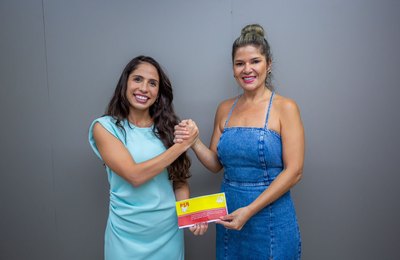 Maryelly Cavalcante assume o PSB em Chã Preta e deverá ser candidata a prefeita 