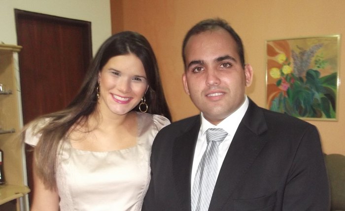 Cecília Rocha ao lado do marido, o prefeito de Pilar Renato Filho