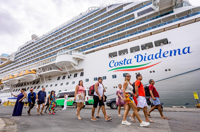 Maceió celebra temporada histórica de cruzeiros com R$ 100 milhões movimentados na economia