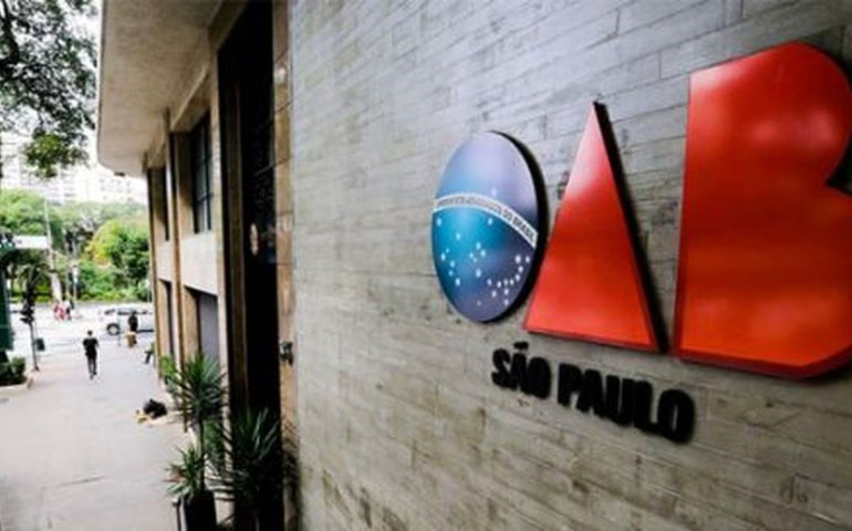 Manifesto de advogados revive movimento histórico e pede diretas já na OAB