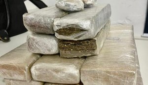 Casal é preso transportando dez tabletes de maconha em Estância / Foto: Foto: SSP/SE