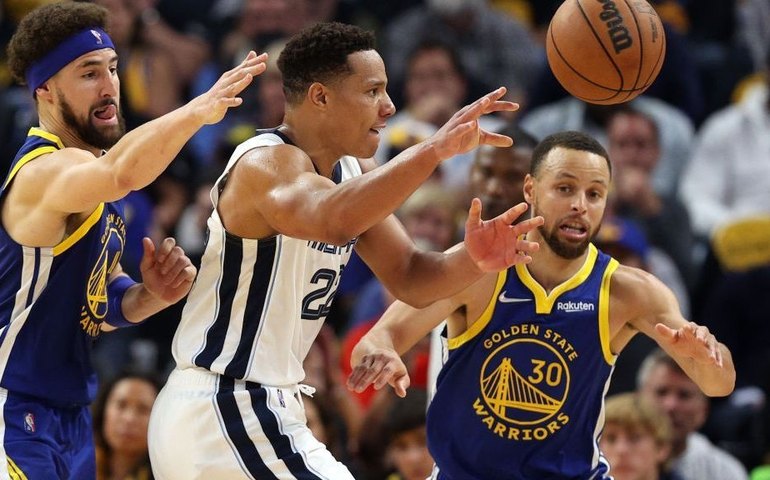Thompson se destaca, Curry decide contra Grizzlies e Warriors vão à final Oeste