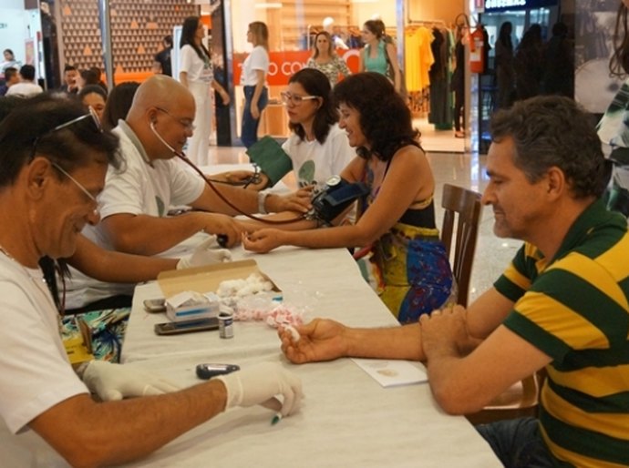 Profissionais do HGE desenvolvem ações preventivas fora do hospital
