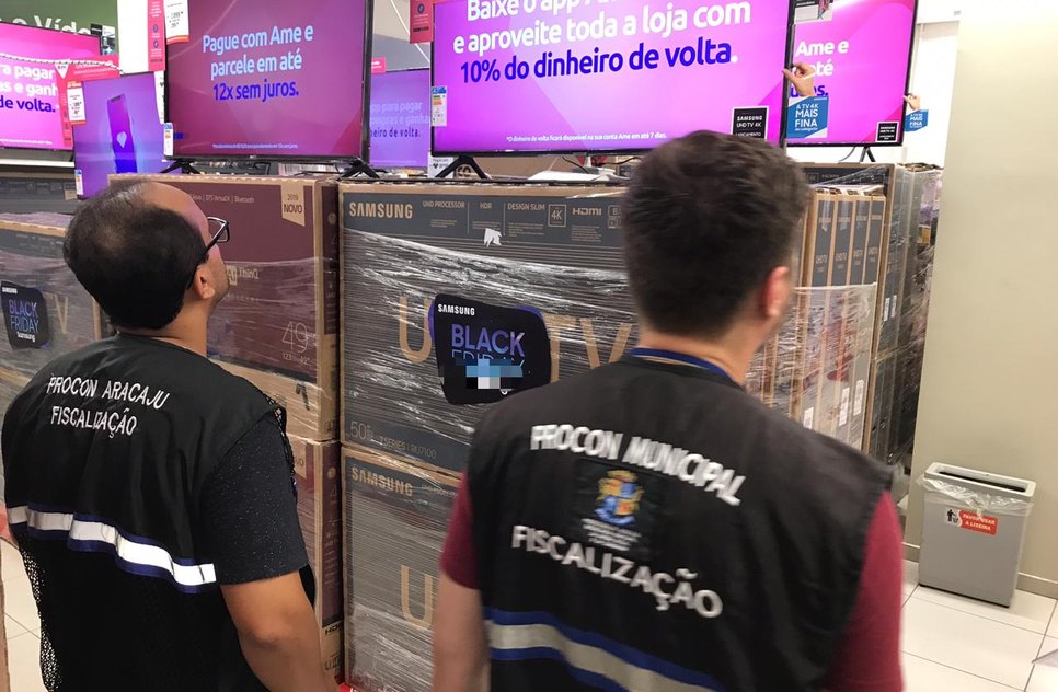 PROCON FISCALIZAÇÃO BLACK FRIDAY / Foto: ASCOM SEMDEC